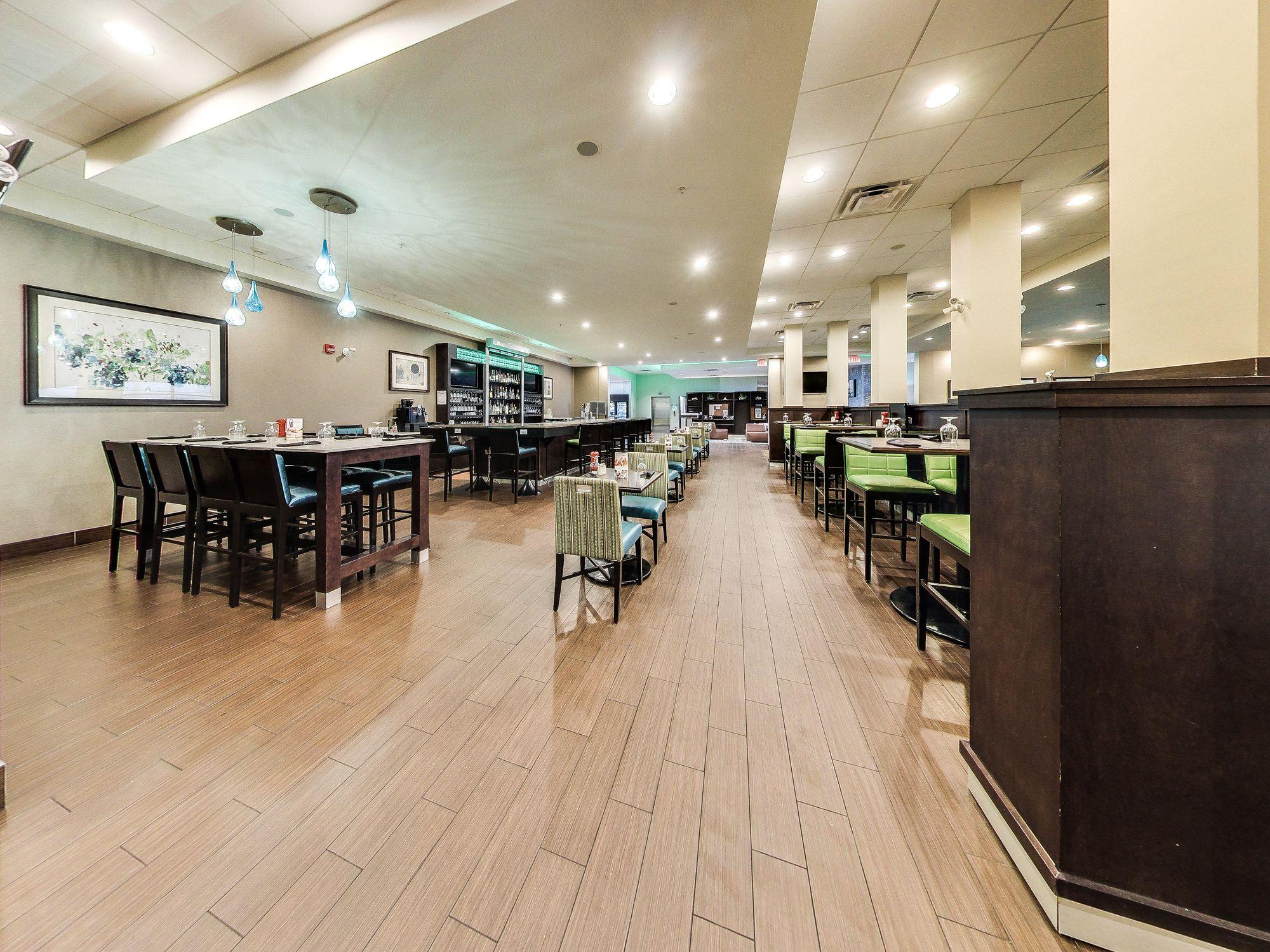 Holiday Inn Hotel & Suites Edmonton Airport Conference Centre By Ihg Nisku Εξωτερικό φωτογραφία